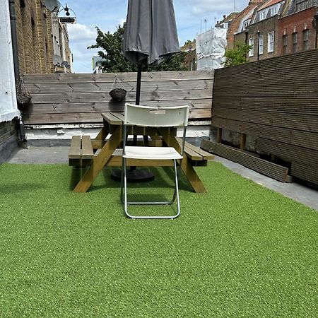 City Lodge Shadwell London Exteriör bild