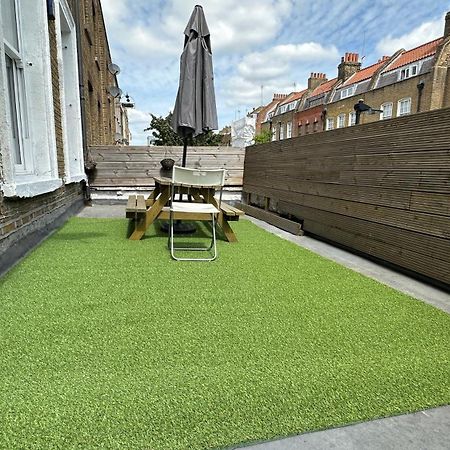 City Lodge Shadwell London Exteriör bild
