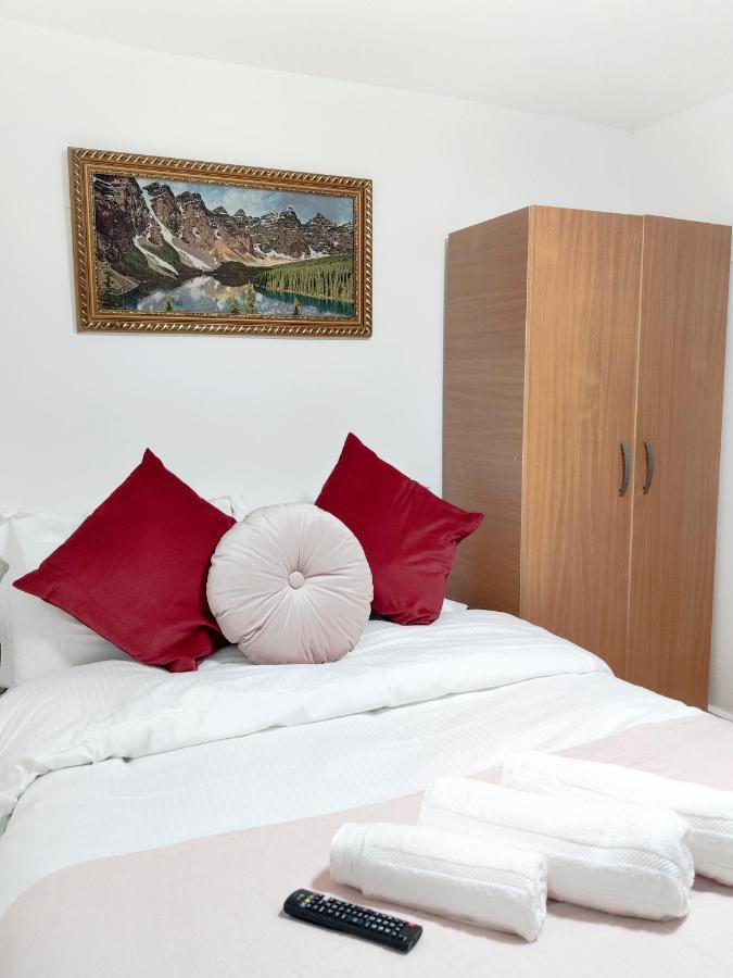 City Lodge Shadwell London Exteriör bild