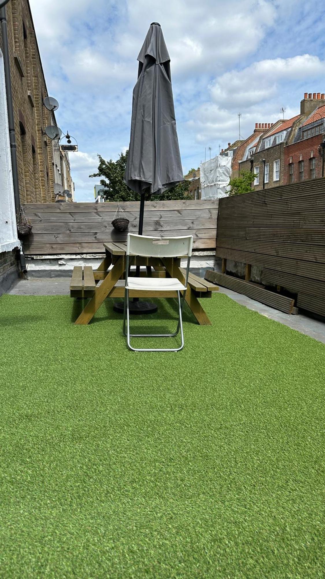 City Lodge Shadwell London Exteriör bild